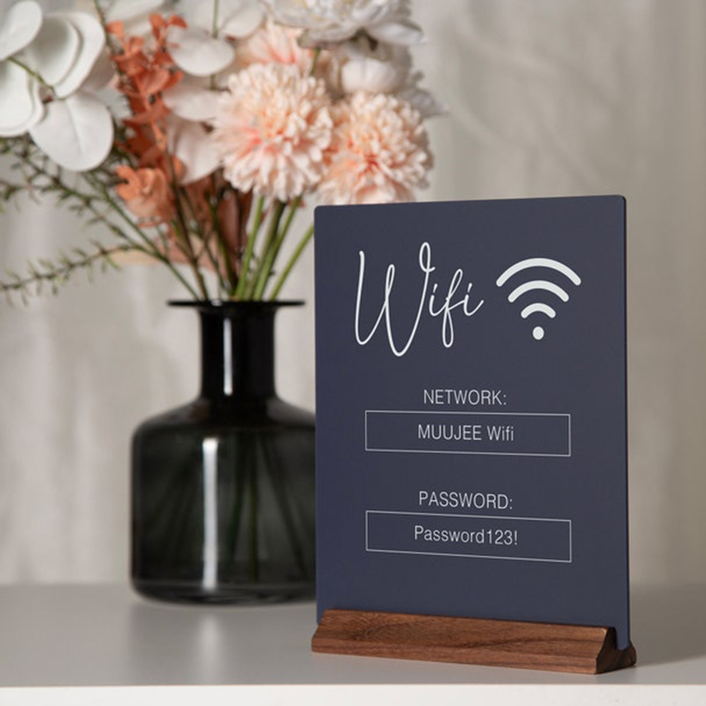 Cartello da tavolo in acrilico - Airbnb Smart Home recensione e prezzo