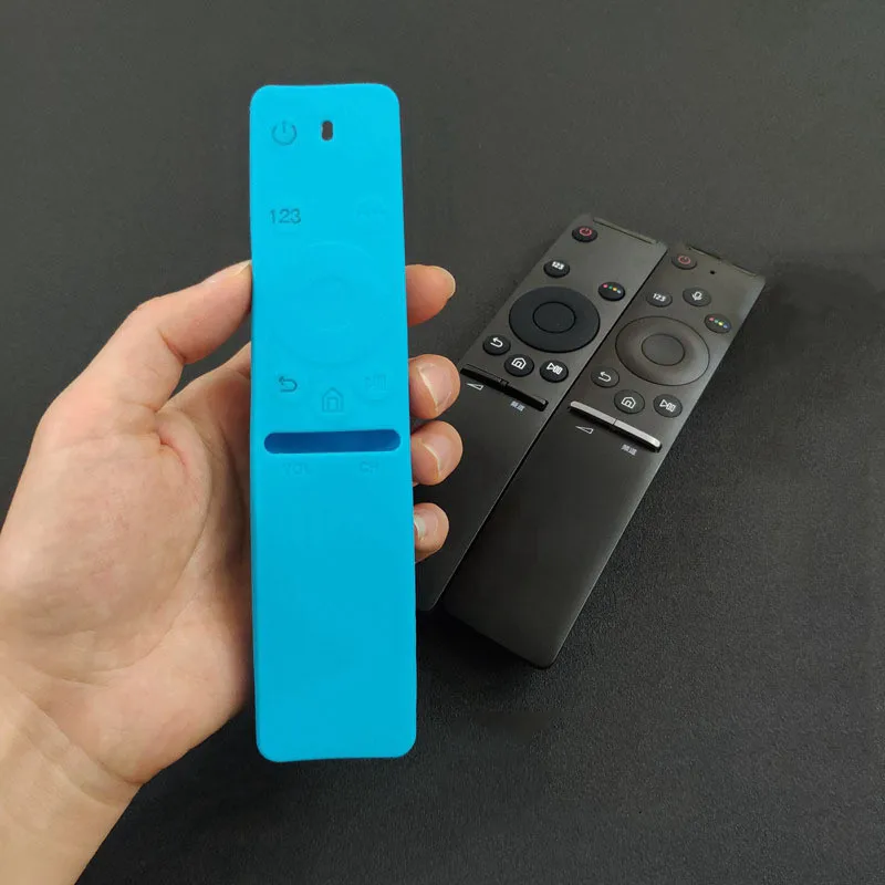 Disponibile in 8 colori Custod - Smart Home Samsung recensione e prezzo